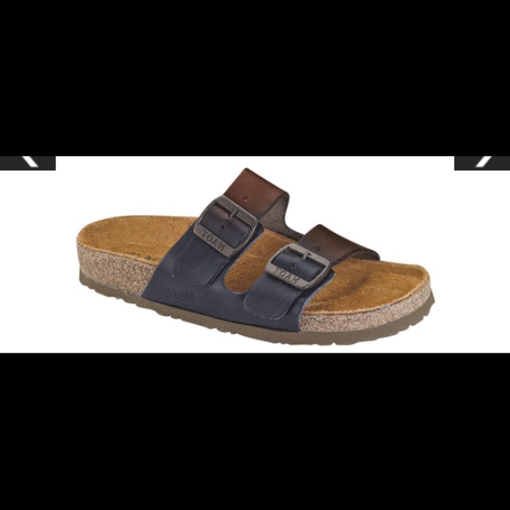 ISO Naot..black or brown